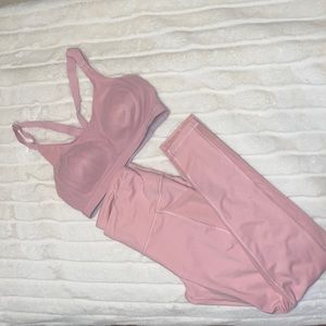 Victoria Secret Knockout Leggings and Matching Sports Bra